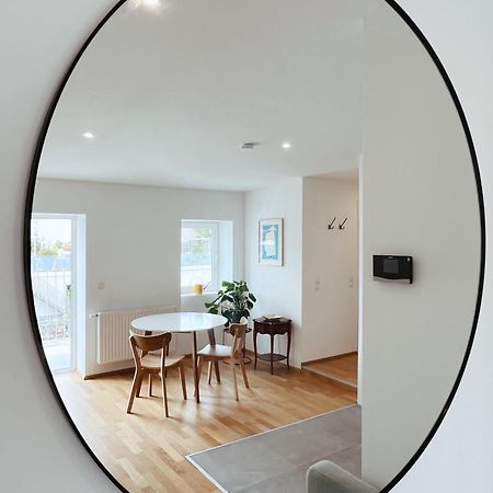 Brunnenmarkt Balcony Apartment Wenen Buitenkant foto