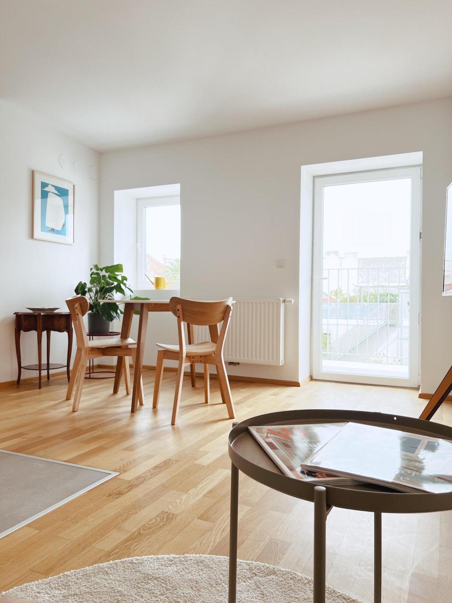 Brunnenmarkt Balcony Apartment Wenen Buitenkant foto